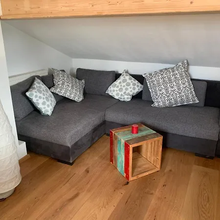 Dachgeschoss Ferienwohnung mit Charme - Top floor apartment with charme Fischbachau Exterior foto