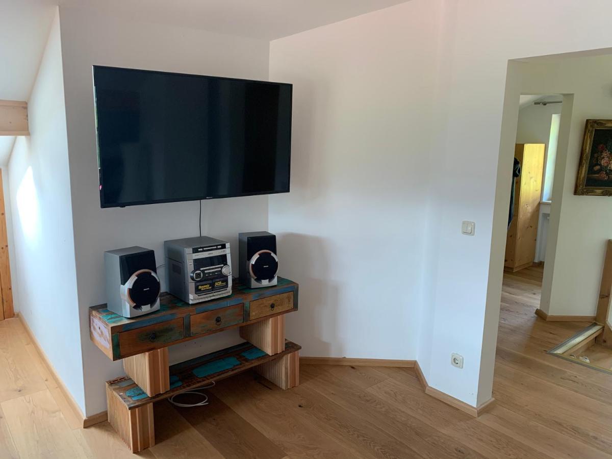 Apartment Dachgeschoss Mit Charme - Floor With Charme *